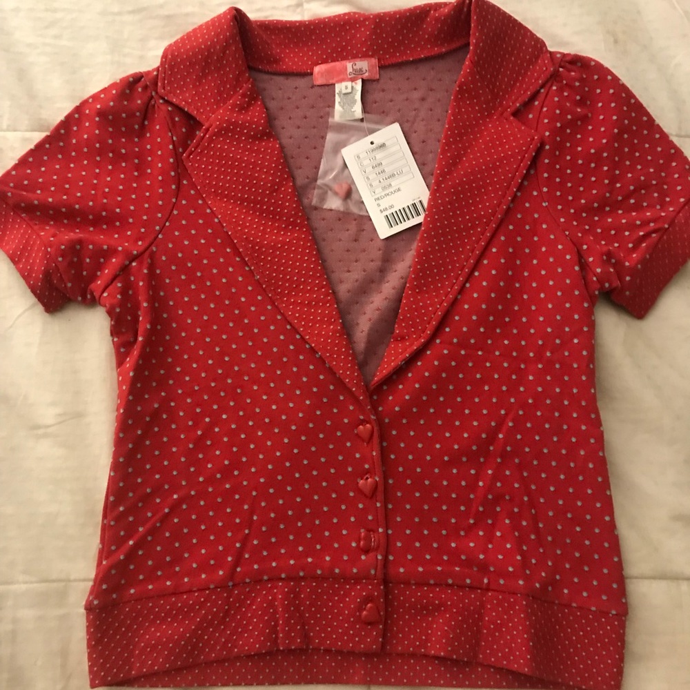 Short sleeve button up